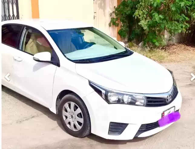 مستعملة Toyota Corolla للبيع في الدوحة #5277 - 1  صورة 